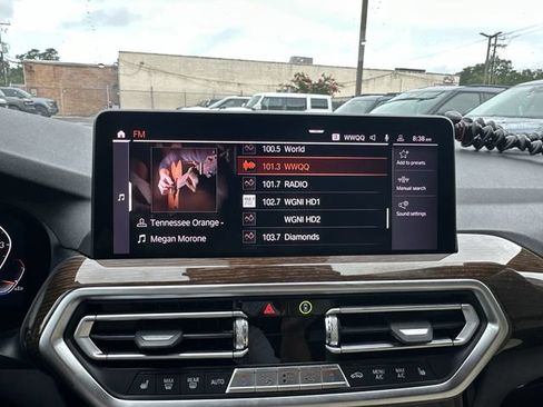 Used 2023 BMW X4 xDrive30i w/ Premium Package AWD/4WD image 17