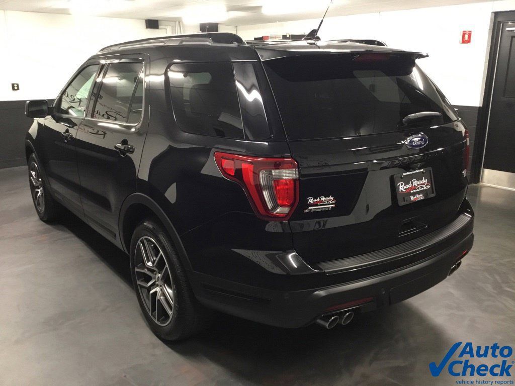 Used 2019 Ford Explorer Sport w/ Equipment Group 401A AWD/4WD image 9
