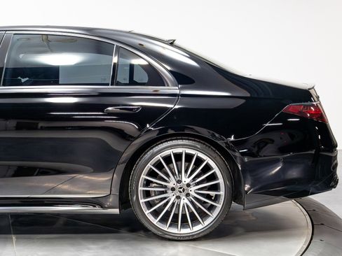 Used 2023 Mercedes-Benz S 580 4MATIC Sedan image 46