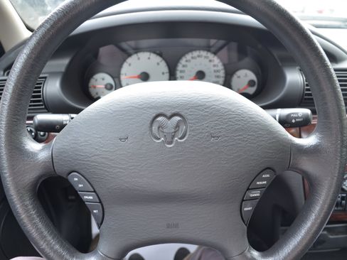 Used 2002 Dodge Stratus SE Plus FWD image 25
