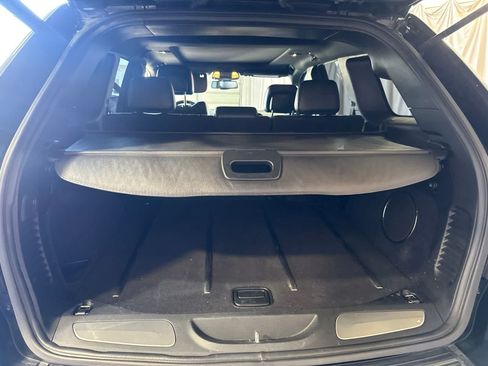 Used 2016 Jeep Grand Cherokee Overland RWD image 14
