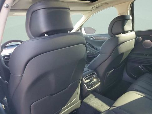 New 2026 Genesis G80 2.5T Advanced image 12