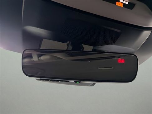 Certified 2025 Subaru Crosstrek 2.5i Limited w/ Popular Package #4A image 24