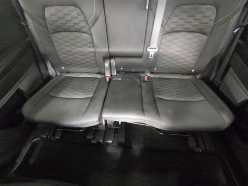 Used 2022 Nissan Pathfinder SV AWD/4WD image 23