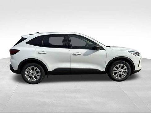New 2026 Ford Escape Active FWD image 9