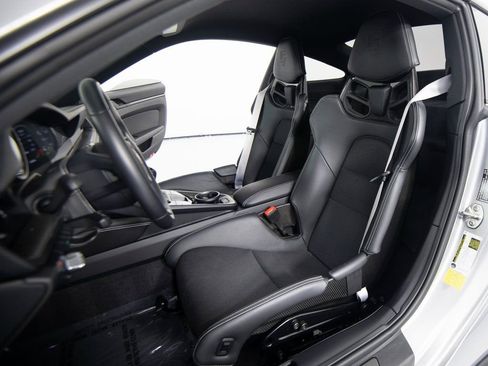 Certified 2022 Porsche 911 GT3 image 17