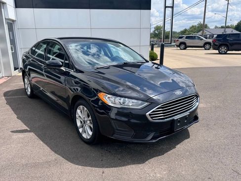 Used 2020 Ford Fusion SE FWD image 8