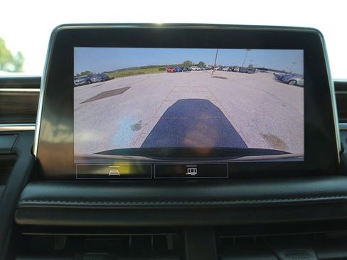 Used 2021 Chevrolet Tahoe Z71 w/ Rear Media and Nav Package AWD/4WD image 23