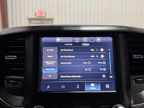 Used 2022 RAM 2500 Tradesman AWD/4WD image 36