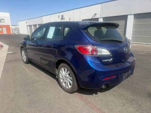 Used 2013 MAZDA MAZDA3 i Touring FWD image 4