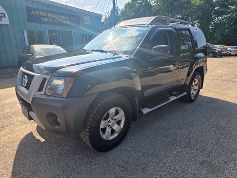 Used 2013 Nissan Xterra S w/ Value Package AWD/4WD image 3