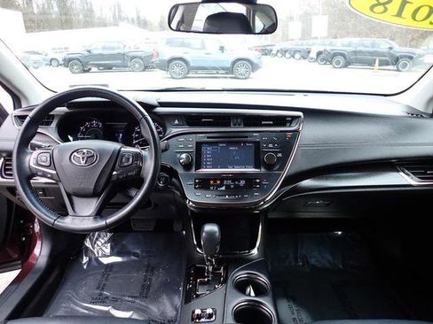 Certified 2018 Toyota Avalon XLE image 19