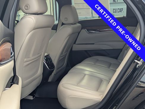 Used 2018 Cadillac XTS Luxury FWD image 12