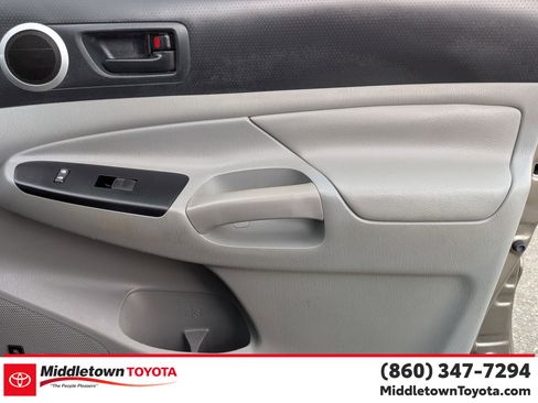 Used 2015 Toyota Tacoma 4x4 Double Cab w/ Limited Package image 35