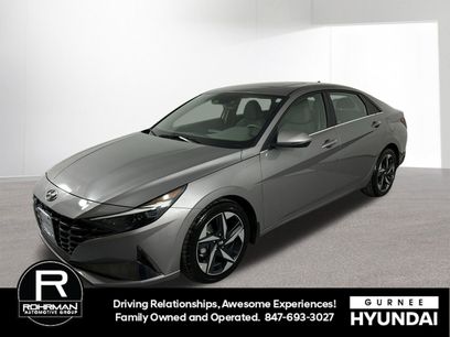Used 2022 Hyundai Elantra SEL w/ Convenience + Premium Package