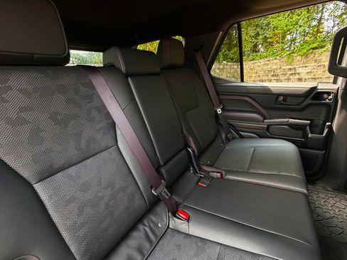 Used 2025 Toyota 4Runner TRD Pro AWD/4WD image 38