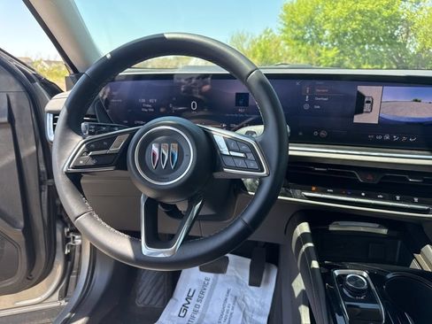 Used 2024 Buick Envision Preferred AWD/4WD image 44