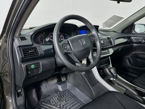 Used 2014 Honda Accord Sport image 9