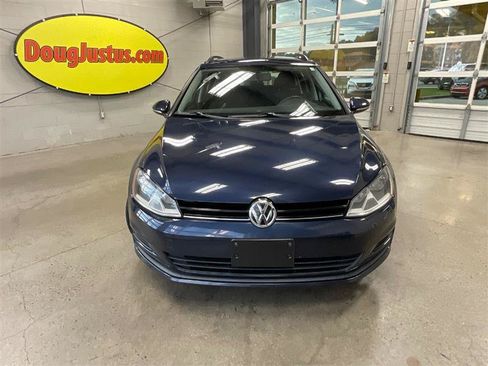 Used 2016 Volkswagen Golf S FWD image 8