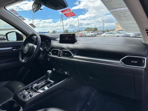 Used 2019 MAZDA CX-5 Touring image 31