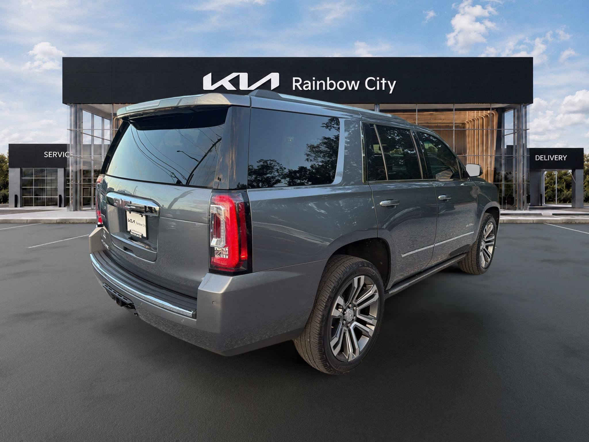 Used 2020 GMC Yukon Denali w/ Denali Ultimate Package AWD/4WD image 5