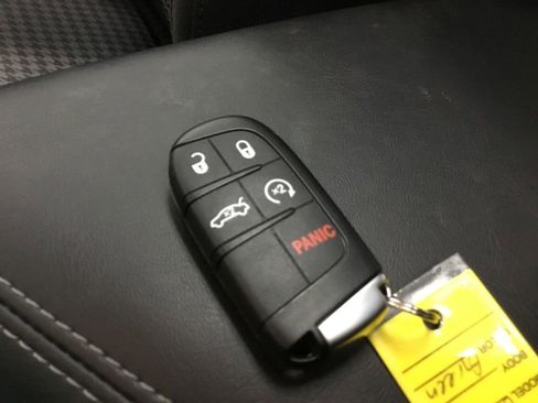 Used 2022 Dodge Challenger GT w/ Blacktop Package AWD/4WD image 10