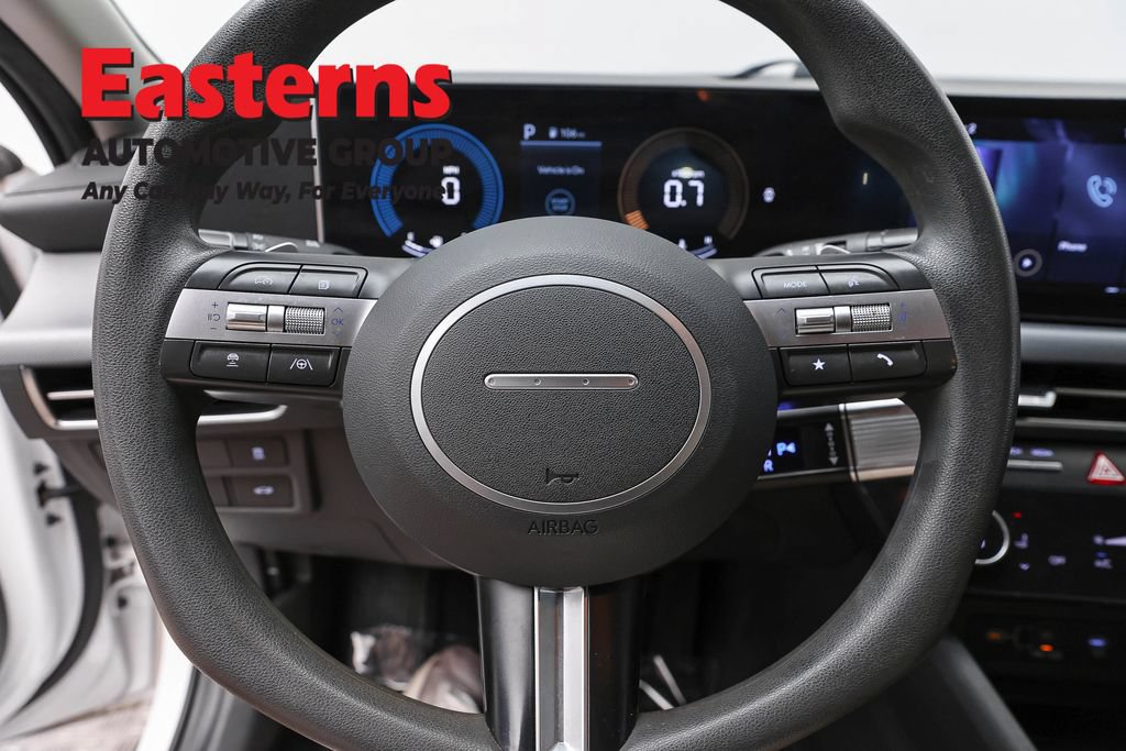 Used 2024 Hyundai Sonata SEL FWD image 11