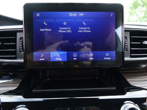 Used 2022 Ford Explorer Limited image 46