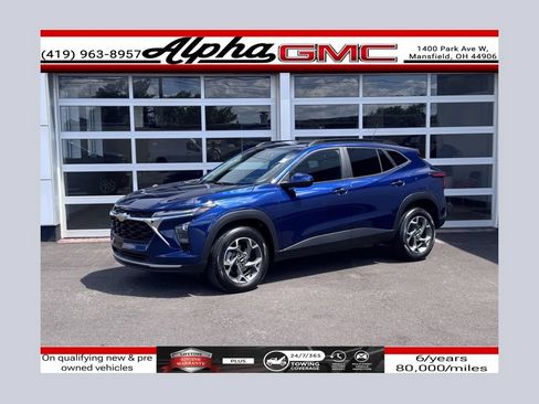 Used 2024 Chevrolet Trax LT w/ Driver Confidence Package FWD image 1