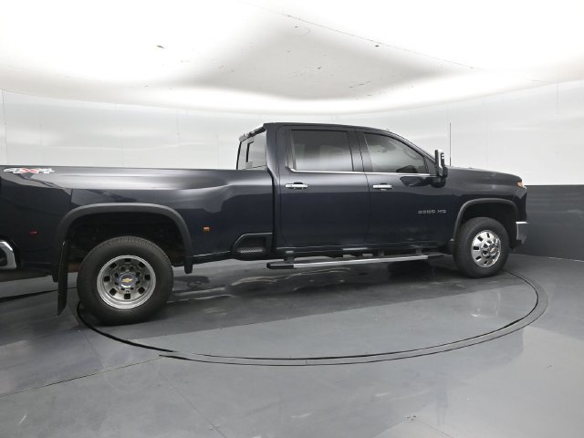 Used 2024 Chevrolet Silverado 3500 LTZ w/ LTZ Plus Package AWD/4WD image 3
