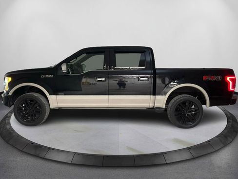 Used 2017 Ford F150 Platinum w/ Equipment Group 701A Luxury image 8