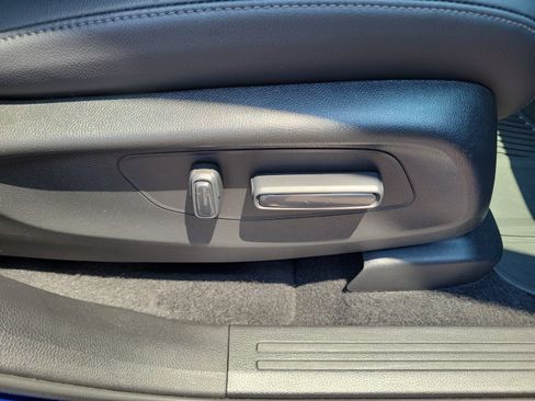 Used 2024 Honda CR-V EX-L image 20