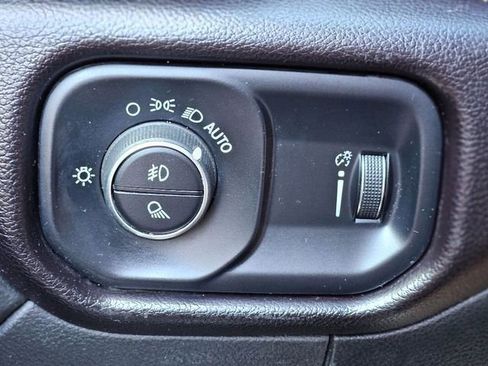 Used 2023 RAM 2500 Big Horn w/ Level 1 Equipment Group image 20