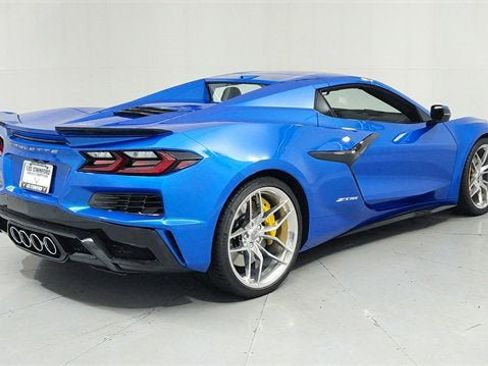 New 2025 Chevrolet Corvette Z06 w/ Chrome Exterior Badge Package image 5