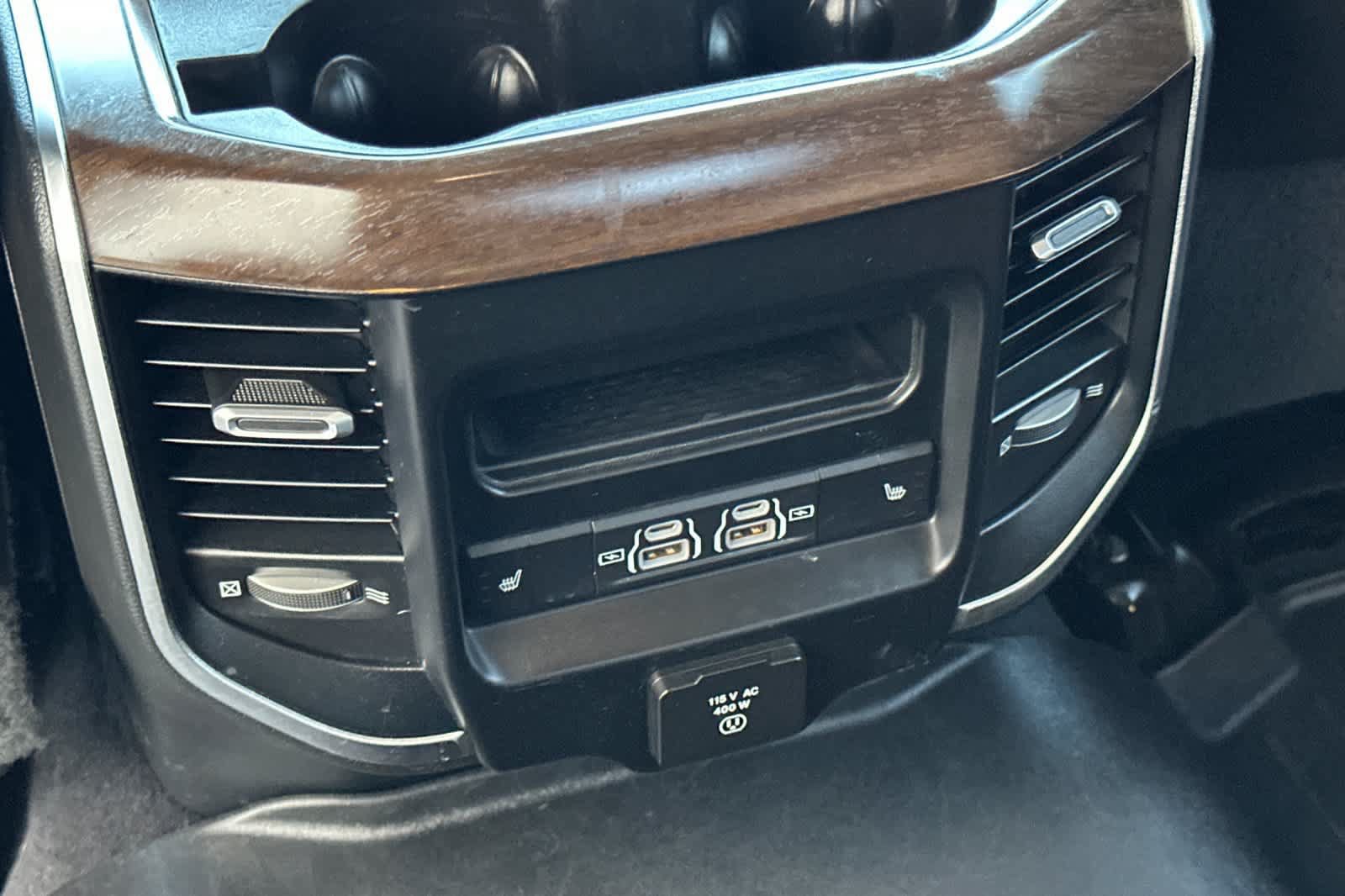 Used 2022 RAM 2500 Laramie AWD/4WD image 15