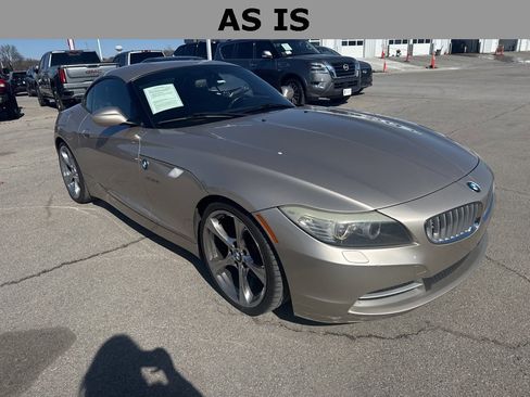 Used 2009 BMW Z4 sDrive35i image 3