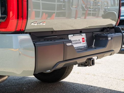 New 2026 Toyota Tundra SR5 AWD/4WD image 9