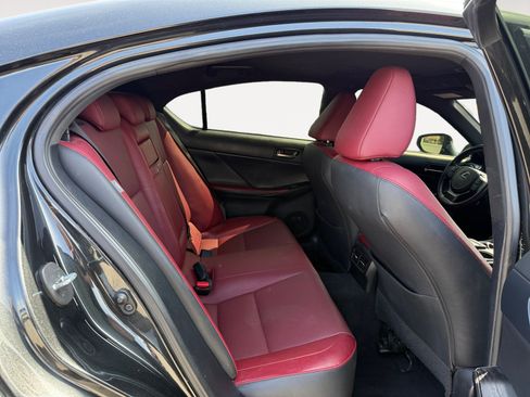 Used 2022 Lexus IS 300 w/ Premium Package RWD image 18