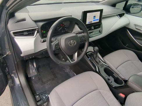 Certified 2023 Toyota Corolla SE w/ SE Package image 9