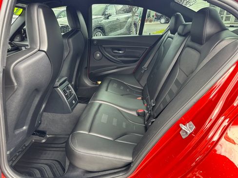 Used 2018 BMW M3 RWD image 14