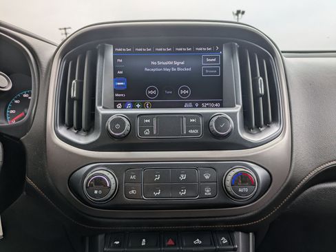 Used 2022 GMC Canyon AT4 w/ Trailering Package image 14