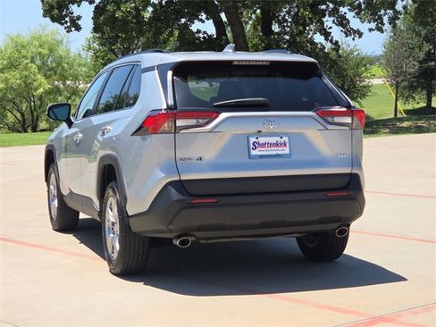Used 2024 Toyota RAV4 XLE image 6