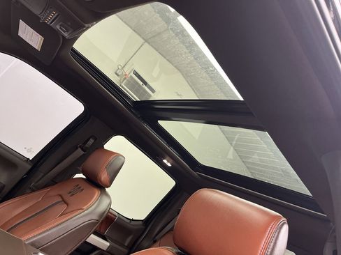 Used 2020 Ford F250 King Ranch w/ King Ranch Ultimate Package image 7