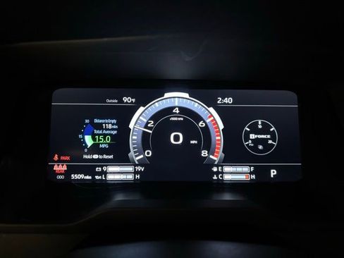Used 2024 Toyota Tundra Limited w/ Power Package AWD/4WD image 13
