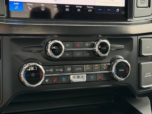 New 2026 Ford F250 Lariat w/ Black Appearance Package AWD/4WD image 25