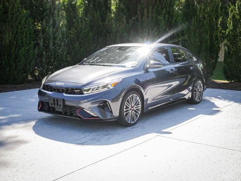 Used 2023 Kia Forte GT w/ GT2 Package FWD image 5