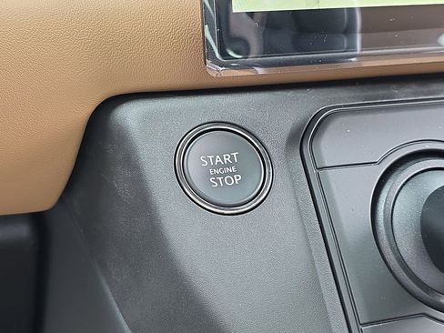 New 2026 Land Rover Defender 110 S image 25