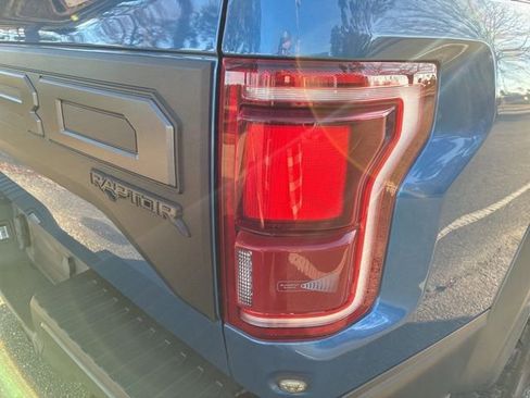 Used 2019 Ford F150 Raptor w/ Equipment Group 801A Mid image 14
