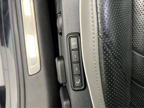 Used 2023 Volkswagen Arteon SEL Premium image 21