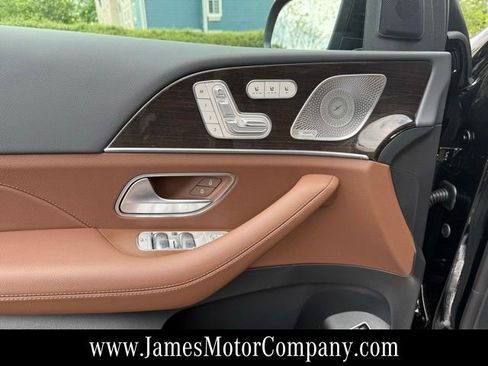 New 2026 Mercedes-Benz GLS 450 4MATIC image 13